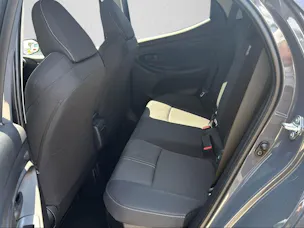 Toyota Yaris 1.5 VVT-i HSD Trend