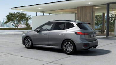 https://vehicle.imgix.net/4414951/aa667bf0-f6af-4212-86b5-ea2e236419a4.jpg