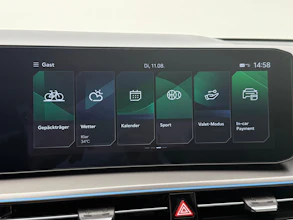 https://vehicle.imgix.net/4414960/204d1cc5-d922-4e5a-8139-5db8e75c2147.jpeg