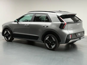 https://vehicle.imgix.net/4414960/728495eb-f5e7-42f9-8e4e-f432a40754e0.jpeg
