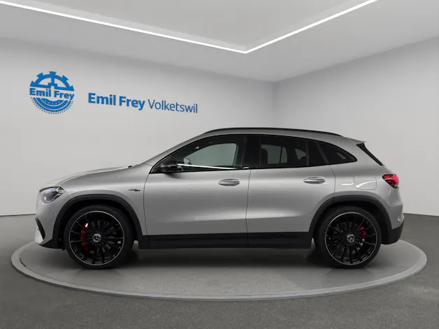 MERCEDES-BENZ GLA 35 AMG 4matic