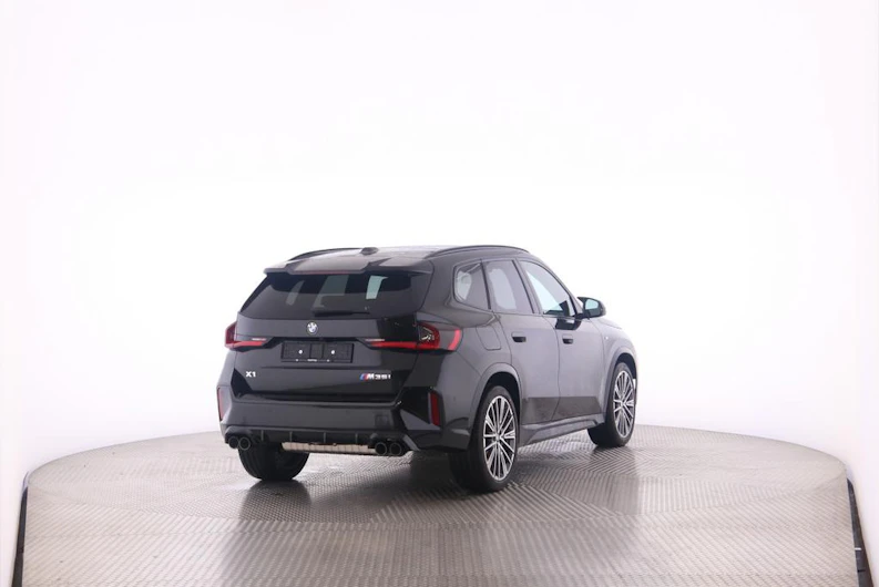 image du véhicule BMW X1