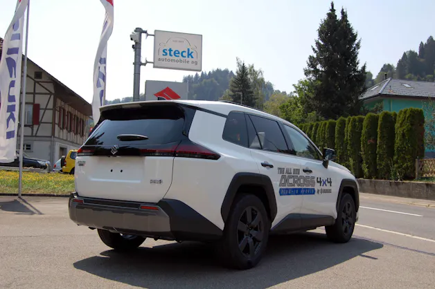 Suzuki Across 2.5 PHEV Compact Top 4x4