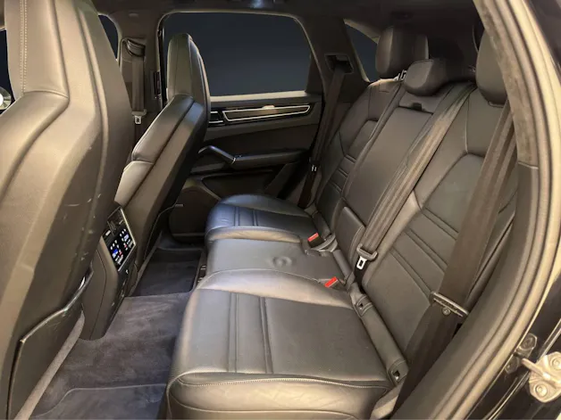 Porsche Cayenne GTS