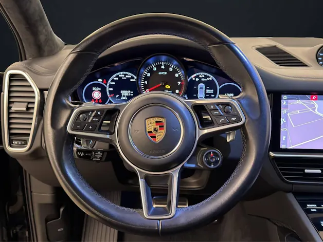 Porsche Cayenne GTS