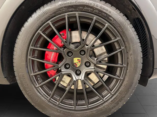 Porsche Cayenne GTS