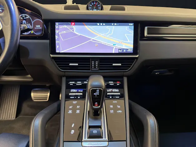 Porsche Cayenne GTS