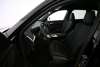 https://vehicle.imgix.net/4415043/9b8a1511-a988-48db-bfba-619ba04c60ca.jpg