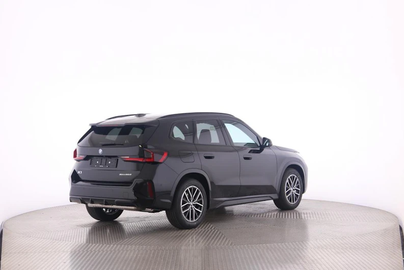 image du véhicule BMW X1