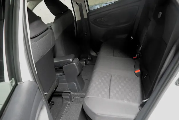 Toyota Yaris 1.5 VVT-i HSD Trend