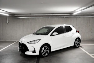 Fahrzeugbild TOYOTA Yaris 1.5 VVT-i HSD Trend