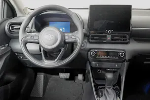 Toyota Yaris 1.5 VVT-i HSD Trend