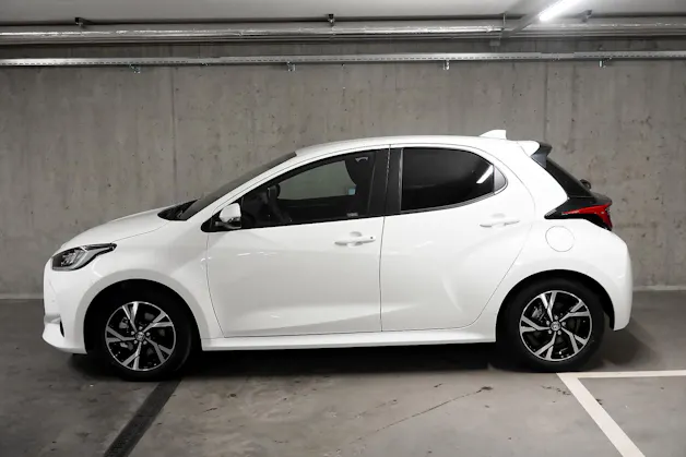 Toyota Yaris 1.5 VVT-i HSD Trend