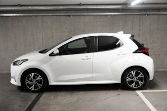 https://vehicle.imgix.net/4415077/cae793c0-485f-411b-83ad-767f722af647.jpg