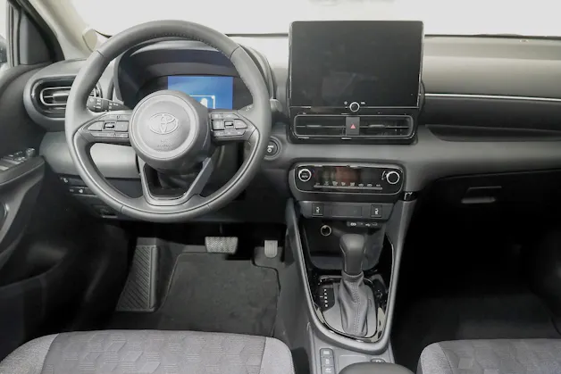 Toyota Yaris 1.5 VVT-i HSD Trend