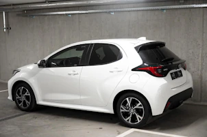 Fahrzeugbild TOYOTA Yaris 1.5 VVT-i HSD Trend