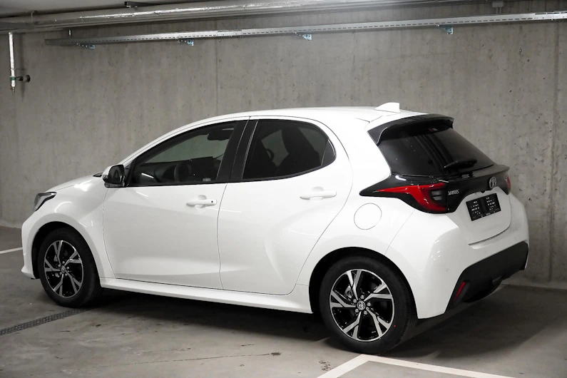 Fahrzeugbild TOYOTA YARIS
