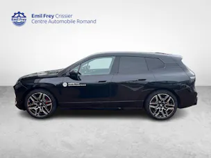 BMW iX xDrive60