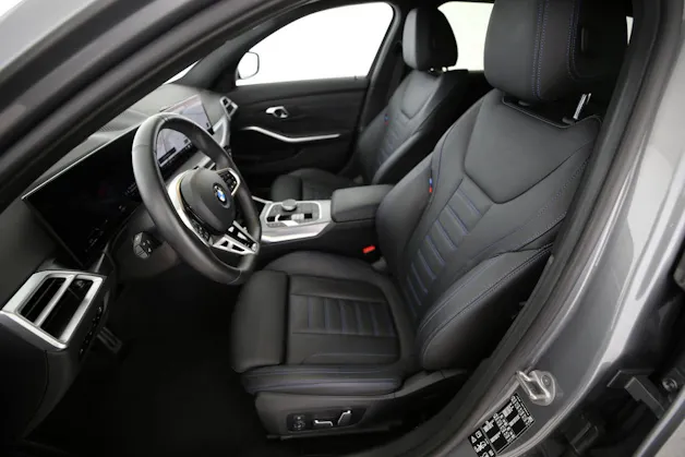BMW 320d xDrive Touring