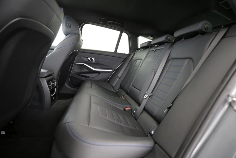 immagine del veicolo BMW 3 SERIES