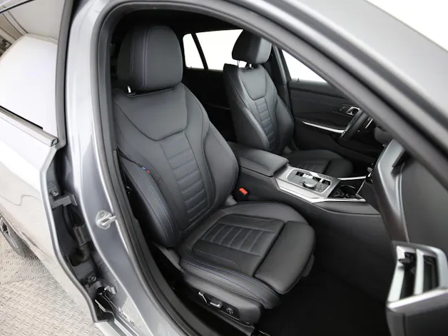 BMW 320d xDrive Touring