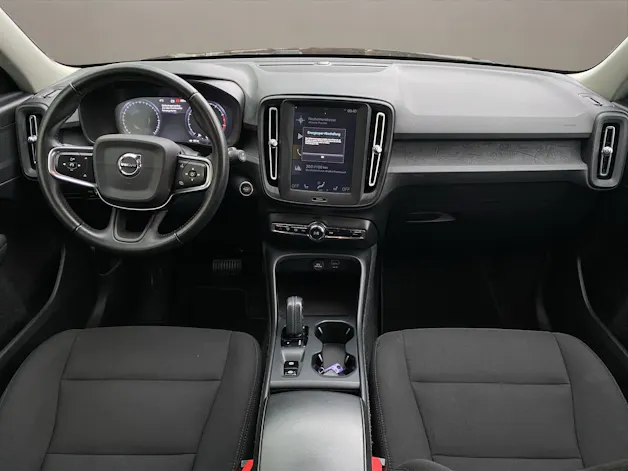 Volvo XC40 1.5 T3 Momentum Light