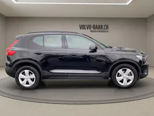 VOLVO XC40 1.5 T3 Momentum Light