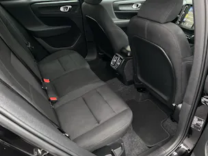 VOLVO XC40 1.5 T3 Momentum Light