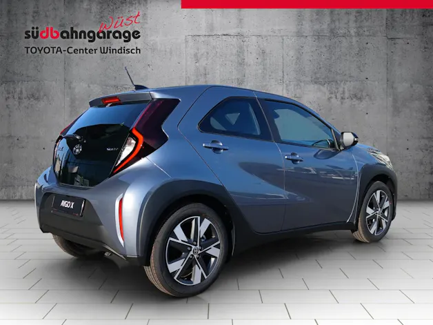 Toyota Aygo X 1.5 VVT-i HSD Comfort