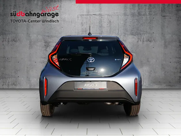 Toyota Aygo X 1.5 VVT-i HSD Comfort
