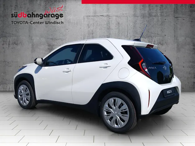 Toyota Aygo X 1.5 VVT-i HSD Comfort