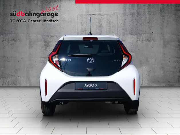 Toyota Aygo X 1.5 VVT-i HSD Comfort