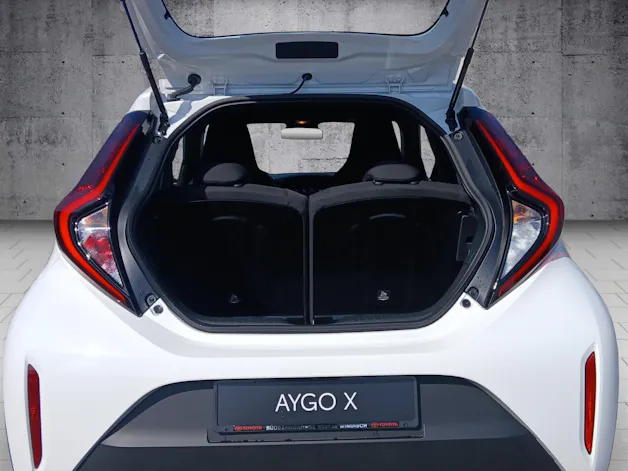 Toyota Aygo X 1.5 VVT-i HSD Comfort