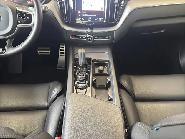 Volvo XC60 2.0 T8 TE R-Design eAWD