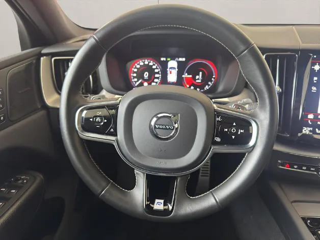 Volvo XC60 2.0 T8 TE R-Design eAWD