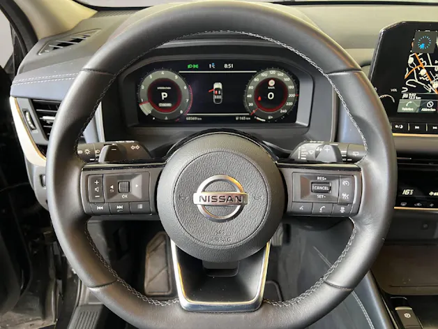 Nissan Qashqai 1.3 DIG-T 158PS N-Connecta Business