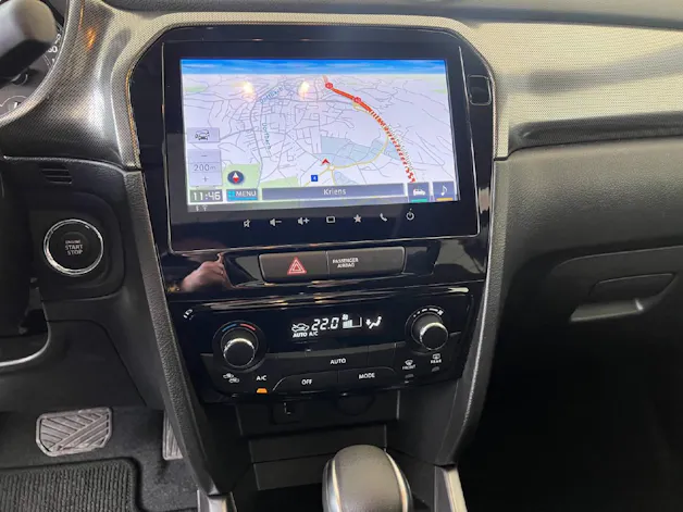 Suzuki Vitara 1.5 AGS 4x4 Mild-Hybrid GLX Pano
