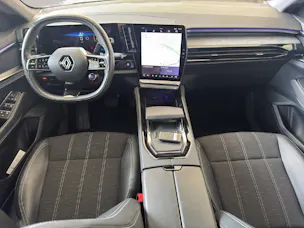 RENAULT Austral 1.2 E-Tech techno Voll-Hybrid 200PS