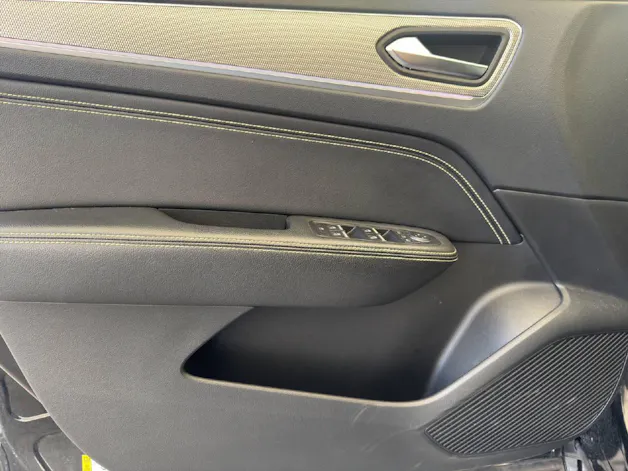 Renault Arkana 1.6 E-Tech techno Voll-Hybrid