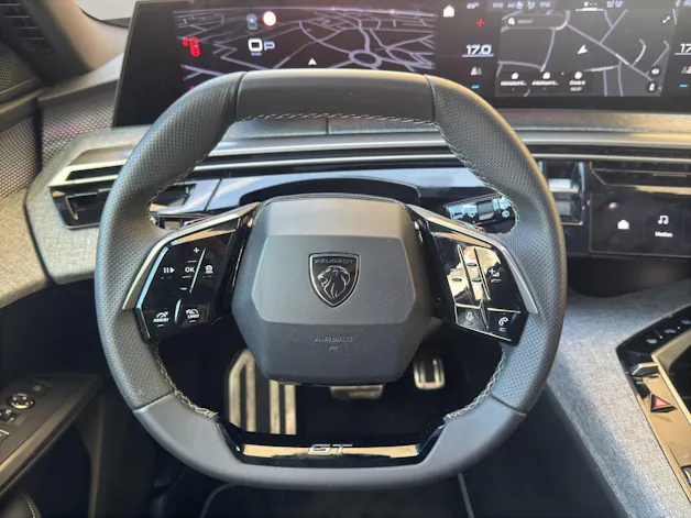 Peugeot 5008 1.2 Hybrid GT 145PS 7-Plätzer
