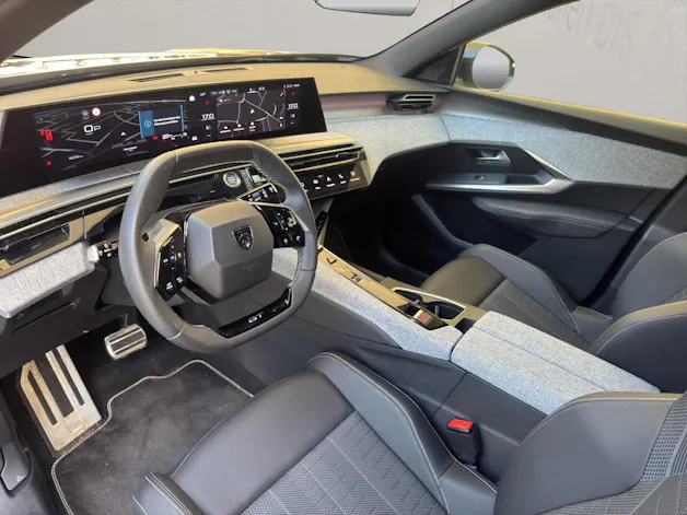 Peugeot 5008 1.2 Hybrid GT 145PS 7-Plätzer