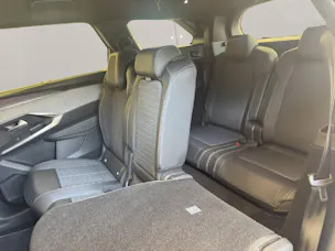 PEUGEOT 5008 1.2 Hybrid GT 145PS 7-Plätzer