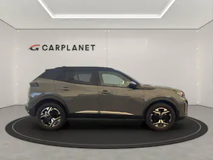 PEUGEOT 2008 1.2 Hybrid 145PS GT *Automat*