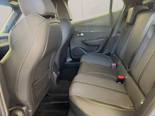 PEUGEOT 2008 1.2 Hybrid 145PS GT *Automat*
