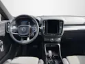 VOLVO XC40 2.0 B3 MH Plus Dark
