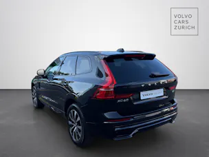 VOLVO XC60 2.0 B5 MH Plus Dark AWD