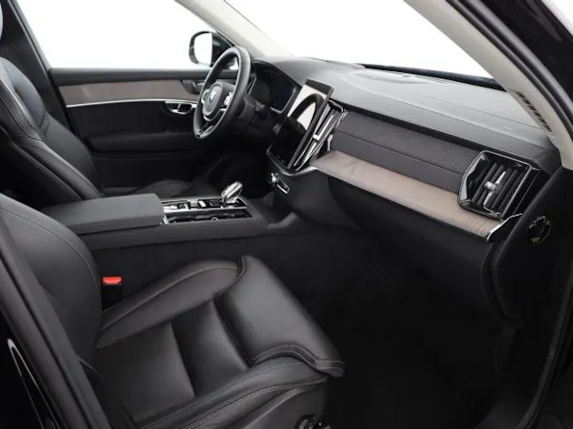 VOLVO XC90 2.0 B5 MH Plus Bright AWD
