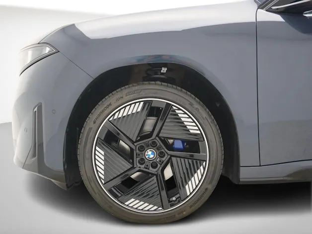 BMW iX3 50 xDrive M Sport