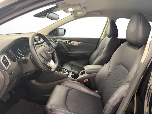 Nissan Qashqai 1.3 DIG-T 160 Tekna