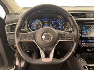NISSAN Qashqai 1.3 DIG-T 160 Tekna